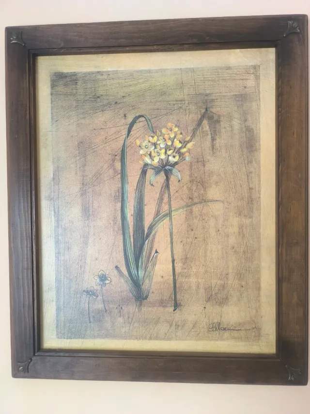 Cuadro de flor amarilla y hojas