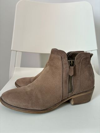 Botines marrones