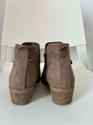Botines marrones