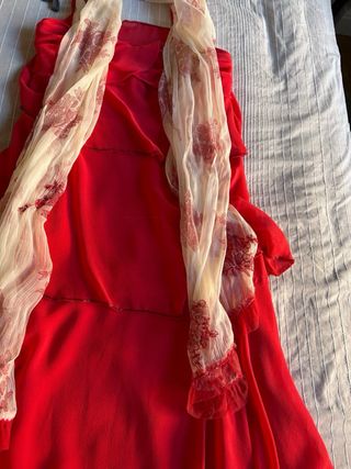 Vestido fiesta rojo corto volantes