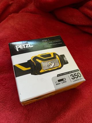 Petzl ARIA 1 Linterna Frontal 350 Lúmenes