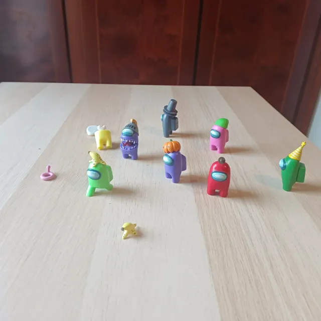 Pack 8 Figuras Among Us