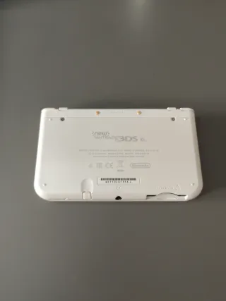 Nintendo 3DS XL