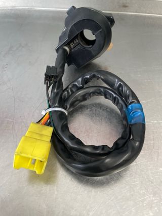 Piña Izquierda Suzuki Burgman 125 2007