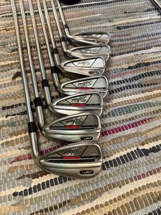 Set de Palos de Golf Titleist, Callaway, Odyssey