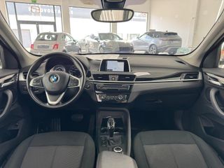BMW X1 SDRIVE 18i 140CV AUTO. 8 VELOCIDADES