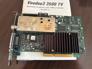 Tarjeta Gráfica 3dfx Voodoo3 3500 TV AGP 16MB