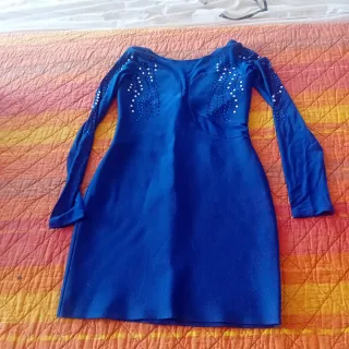 Vestido fiesta azul con pedrería