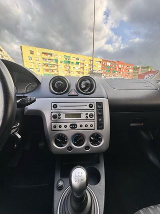 Ford Fiesta 2005