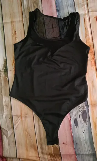 Body negro sin mangas Talla M