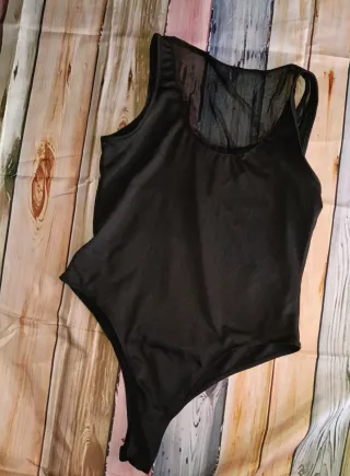 Body negro sin mangas Talla M
