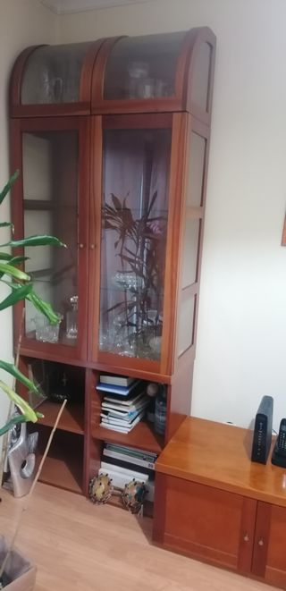 Móvel de sala em cerejeira