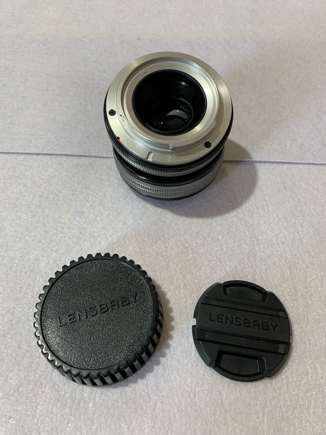 Lensbaby Composer Pro II Sweet 50mm f/2.5 con TARA