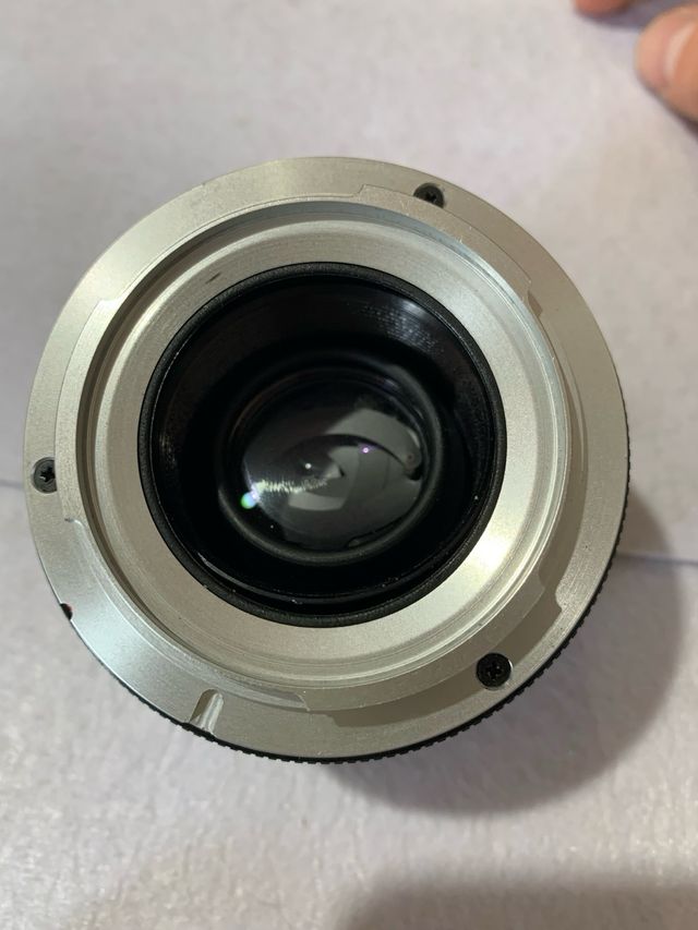 Lensbaby Composer Pro II Sweet 50mm f/2.5 con TARA