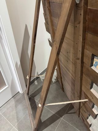 Sedute in legno verniciato per matrimoni