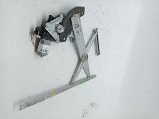 ELEVALUNAS DELANTERO DERECHO NISSAN NOTE