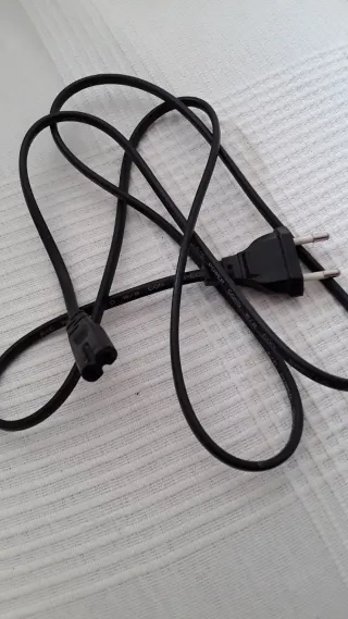 2 Cables de Alimentación Negros