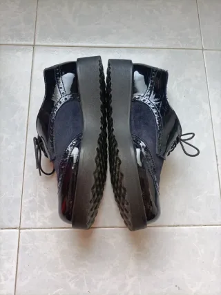 Zapatos charol mujer T.37