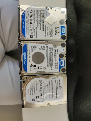 3 Discos Duros 2.5 WD y Seagate