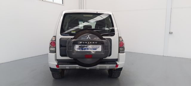 Mitsubishi Montero 2018