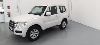 Mitsubishi Montero 2018