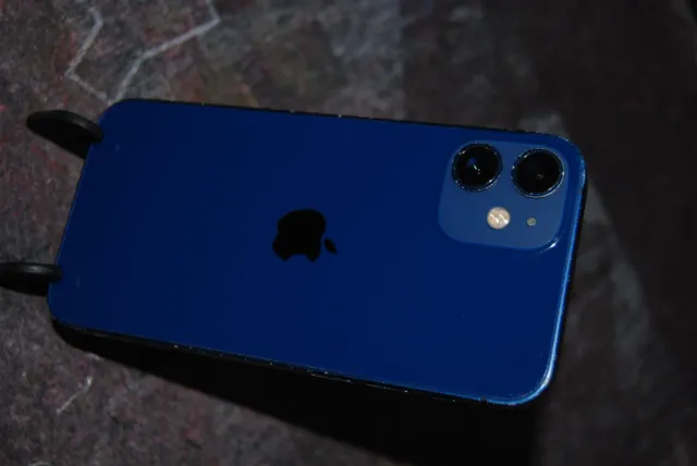 iPhone 12 mini 64GB blu - Schermo rotto