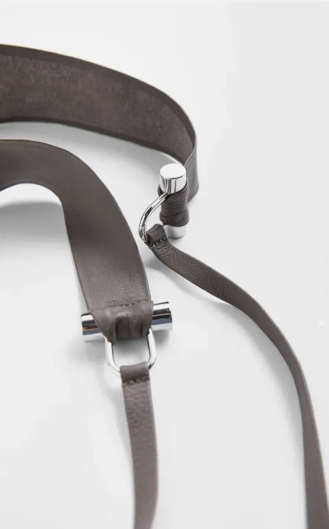 Cinturón Piel Zara color topo