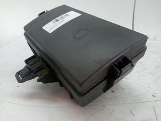 CAJA RELES / FUSIBLES AUDI A3 (8V) (2)