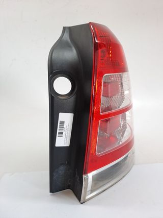PILOTO TRASERO DERECHO OPEL ZAFIRA B (2)