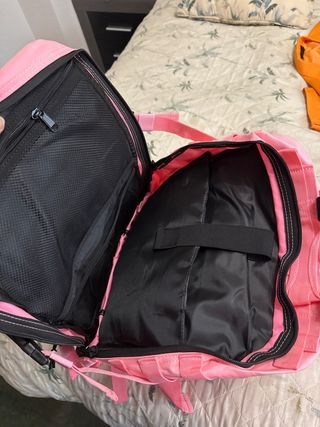 Mochila grande rosa y negra