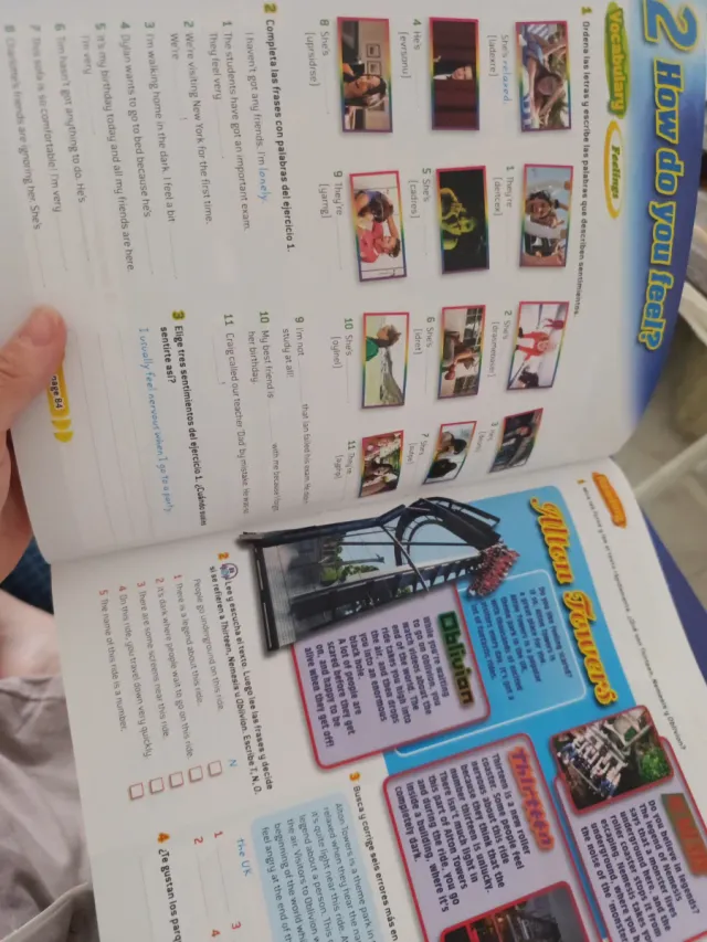 Holiday English 3.º ESO. Student's Pack 3rd Edi...