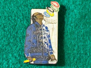 Pins y Llavero JJ.OO. París 2024