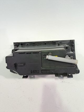 GUANTERA VOLVO XC60 (2)