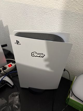 PS5 con Lector de Disco, precio negociable.