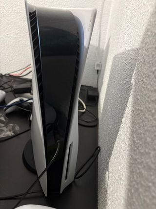 PS5 con Lector de Disco, precio negociable.