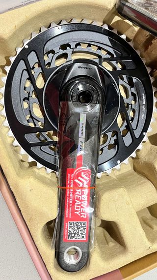 A ESTRENAR Bielas Sram Force D2 DUB 170mm 46/33