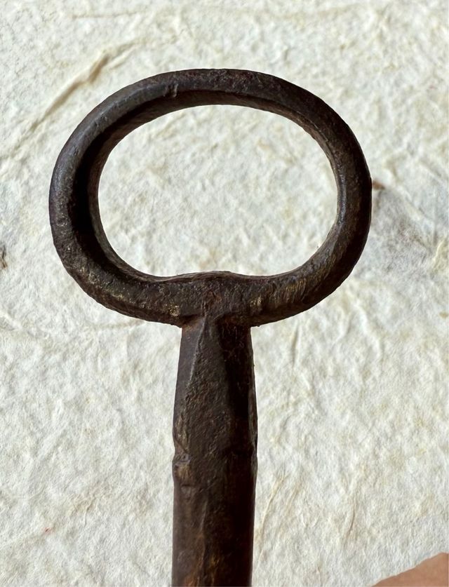 Llave antigua forja artesanal