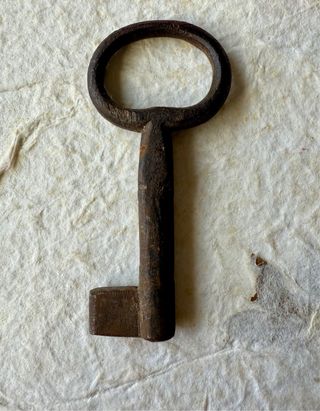 Llave antigua forja artesanal