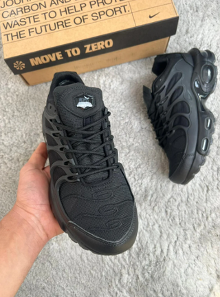 Nike TS Negras