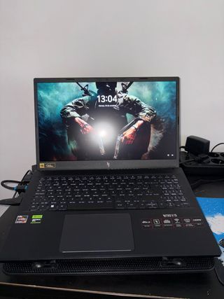 Computer portatile Acer Nitro V15 nero