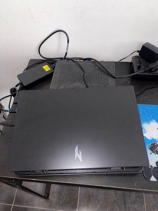 Computer portatile Acer Nitro V15 nero