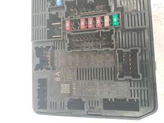 CAJA FUSIBLES DACIA SANDERO III
