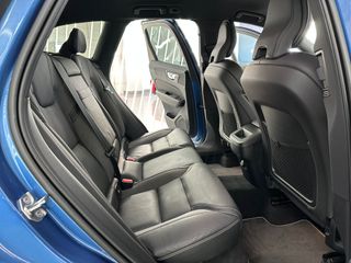 VOLVO XC60 R-DESING B4 2.0 D 197CV AWD AUTO. 8 VEL