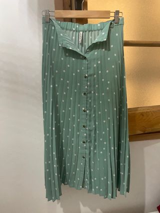 Falda MIDI Stradivarius lunares verde