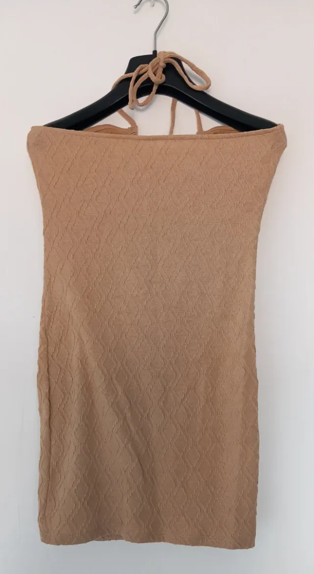 Vestido de verano beige