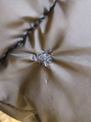 Cazadora acolchada negra