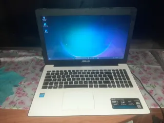 Portátil Asus F553M
