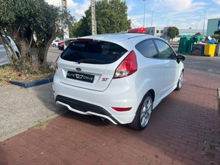 Ford Fiesta 2014