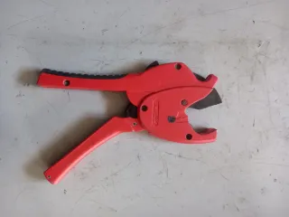 Cortatubos PVC Wurth