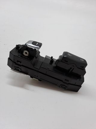 MANDO ELEVALUNAS DELANTERO DERECHO KIA SPORTAGE
